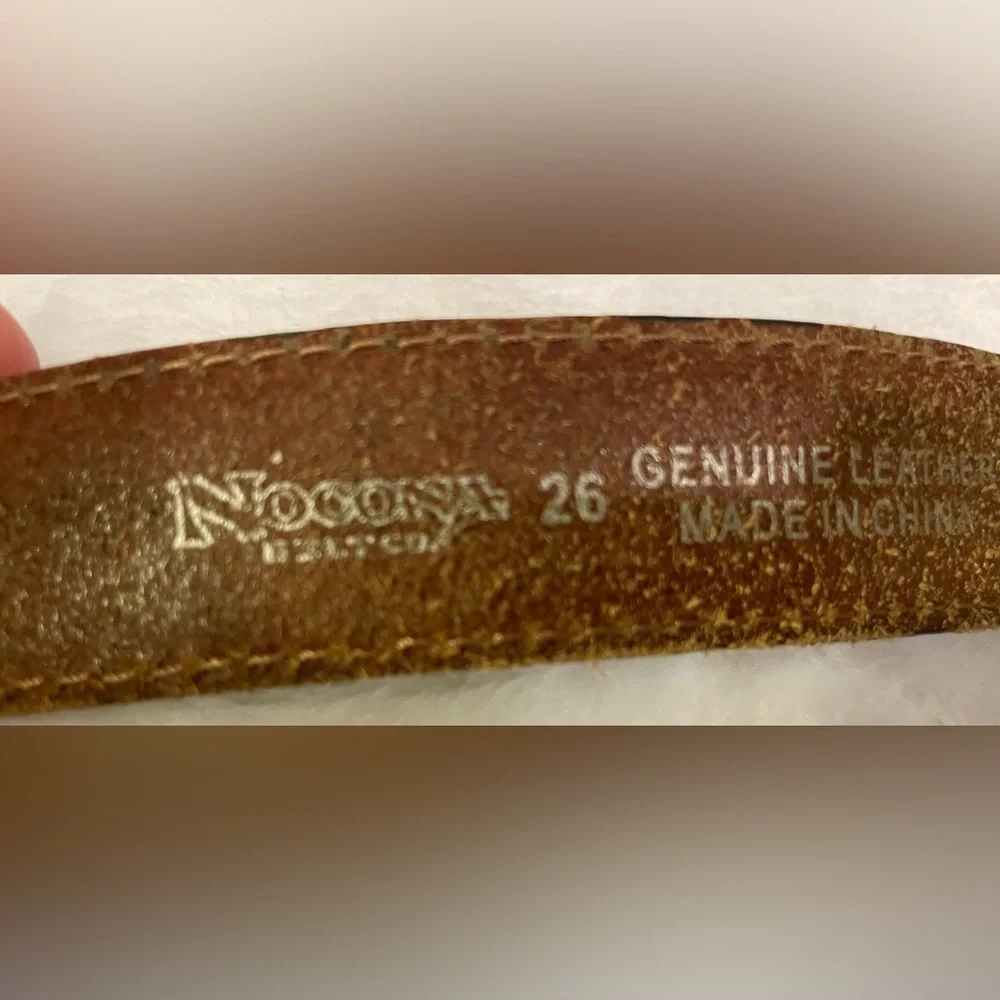 Nooona Brown leather belt, 26 inches, cowboy riding a horse